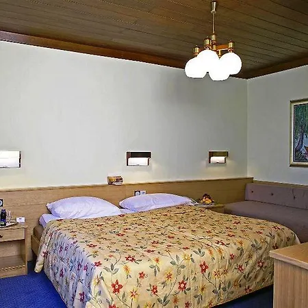 Trst - Sava & Hotel 3*