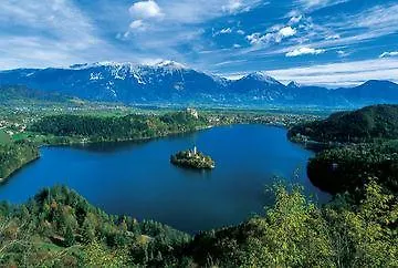 Trst - Sava & Hotel Bled
