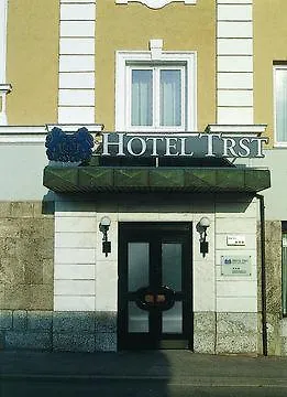 Trst - Sava & Hotel