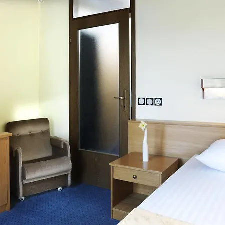 Trst - Sava & Hotel 3*