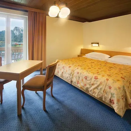 Hotel Trst - Sava &